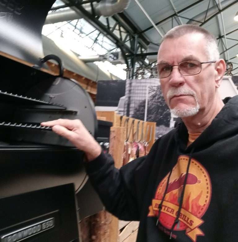 Camp Chef Woodwind Review (With Sidekick or Sear Box?)